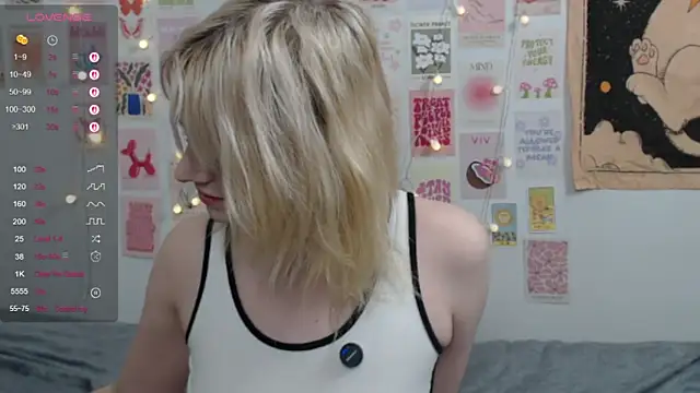 Snapshot of triplebakaaa chatting on February 17, 2026, 8:59 pm triplebakaaa online show from February 17, 2026, 8:59 pm