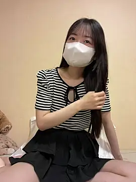 risa909 online show from June 25, 2026, 9:30 pm