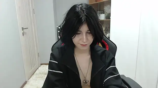 Snapshot of TinaQuiin chatting on September 12, 2025, 8:03 am TinaQuiin online show from September 12, 2025, 8:03 am