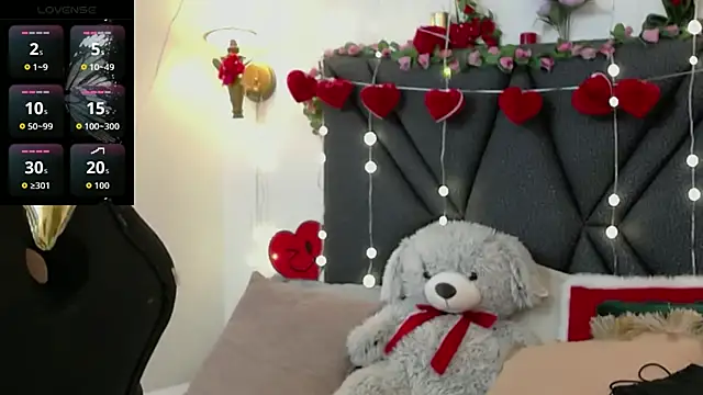 Snapshot of IndraKaur_ chatting on March 1, 2026, 12:29 pm IndraKaur online show from March 1, 2026, 12:29 pm