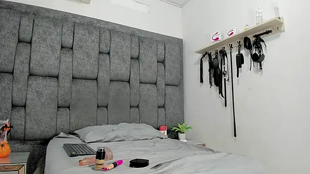 Felipe Cold online show from October 16, 2025, 2:23 am