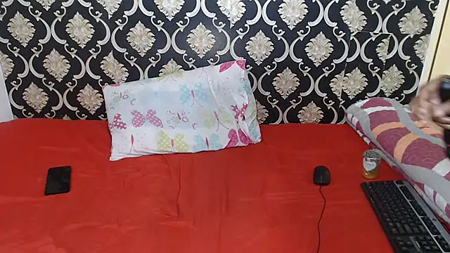 ExoticCandyx online show from January 11, 2026, 9:42 pm