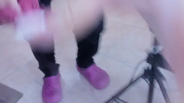 crystaldarliing online show from December 2, 2025, 1:50 pm