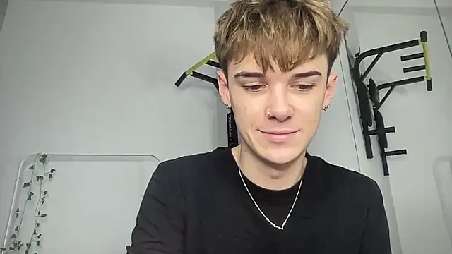 Milk Guy online show from December 22, 2025, 1:41 pm