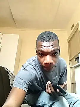 Snapshot of TmanZim2025 chatting on September 17, 2025, 10:17 am TmanZim2025 online show from September 17, 2025, 10:17 am