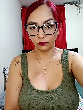 Snapshot of Vamanda05 chatting on September 10, 2025, 5:40 am Vamanda05 online show from September 10, 2025, 5:40 am