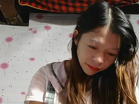 Mina ti online show from October 4, 2025, 11:03 pm