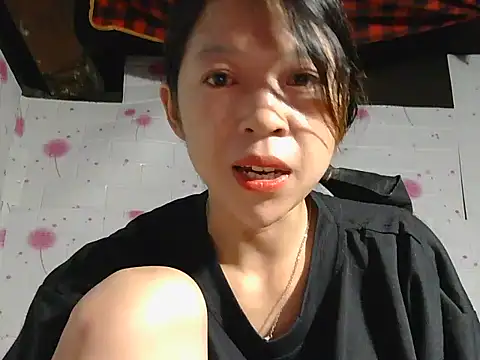 Mina ti online show from October 5, 2025, 1:31 pm