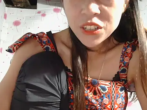 Mina ti online show from October 8, 2025, 2:58 pm