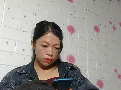 Mina ti online show from October 20, 2025, 3:01 pm