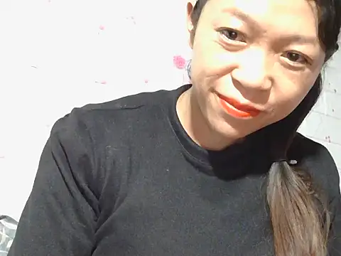 Mina ti online show from November 3, 2025, 2:02 am