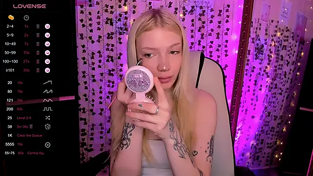 AnyaTaylor  online show from March 13, 2026, 2:18 am