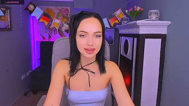 Snapshot of Sofyy_Bradd chatting on September 22, 2025, 5:42 am Sofyy Bradd online show from September 22, 2025, 5:42 am