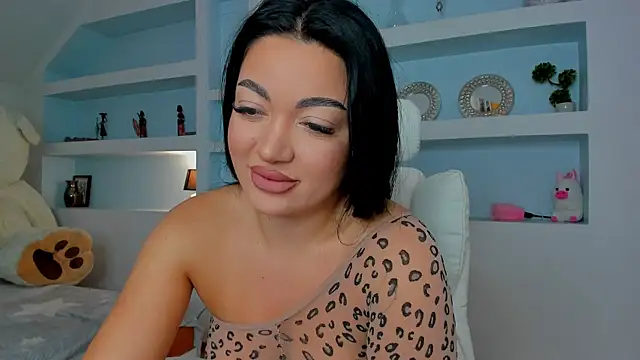 Snapshot of juicyjulie_ chatting on September 27, 2025, 6:18 am juicyjulie online show from September 27, 2025, 6:18 am
