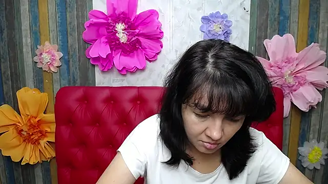 Snapshot of SelenaFly chatting on September 9, 2025, 11:21 am SelenaFly online show from September 9, 2025, 11:21 am