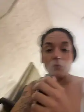 Sophia House  online show from March 25, 2026, 2:01 pm