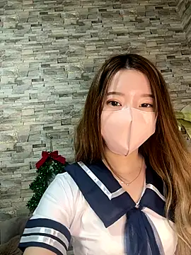 yuuhichan online show from December 21, 2025, 1:35 am