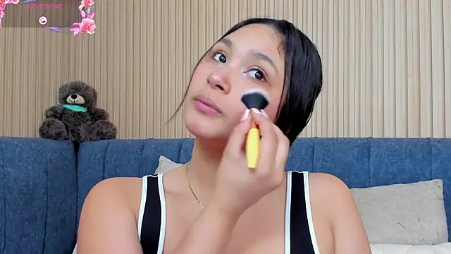 angel ponce online show from November 13, 2025, 7:13 pm