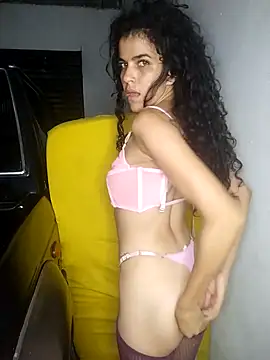 Snapshot of lucerocutte chatting on October 10, 2025, 2:54 am lucerocutte online show from October 10, 2025, 2:54 am