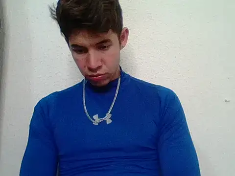 Maxtaylor18 online show from October 16, 2025, 4:13 am