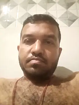 Snapshot of VJ17 chatting on November 2, 2025, 8:22 pm VJ17 online show from November 2, 2025, 8:22 pm