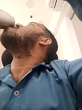 VJ17 online show from December 23, 2025, 5:05 am