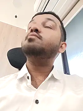 VJ17 online show from February 14, 2026, 5:48 am