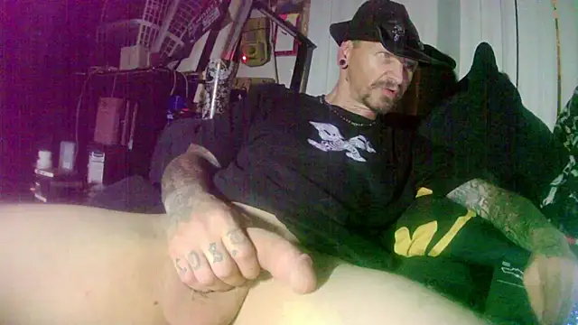 Snapshot of DrenchedScream5370_iml chatting on November 16, 2025, 7:14 am DrenchedScream5370 iml online show from November 16, 2025, 7:14 am