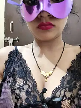 Snapshot of Hot_Alia04 chatting on October 30, 2025, 10:38 am Hot Alia04 online show from October 30, 2025, 10:38 am