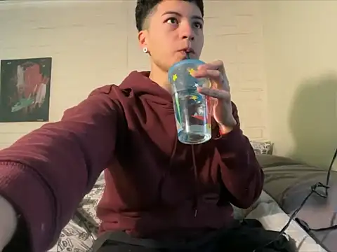 Snapshot of feeelipe2007 chatting on September 8, 2025, 10:09 pm feeelipe2007 online show from September 8, 2025, 10:09 pm