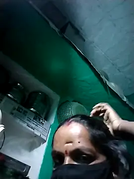 Sexi savita online show from November 10, 2025, 6:07 pm