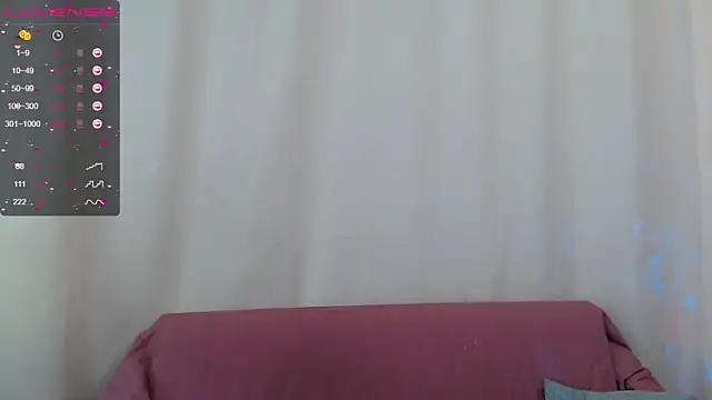 Snapshot of tiny__kira chatting on September 26, 2025, 9:02 am tiny kira online show from September 26, 2025, 9:02 am