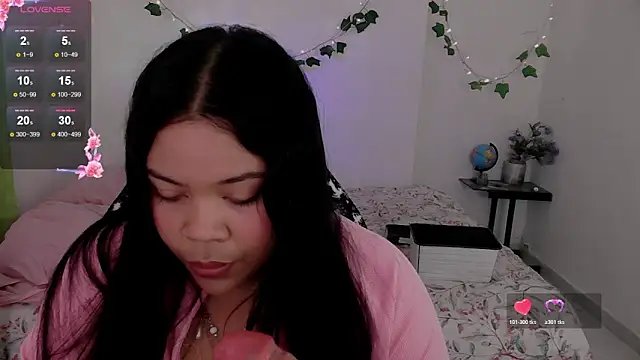 Juicy elenxx online show from March 5, 2026, 3:35 am