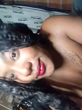 Nahomi Rivera online show from November 12, 2025, 11:25 pm