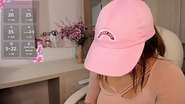 Snapshot of kata22sofia chatting on December 16, 2025, 4:23 pm kata22sofia online show from December 16, 2025, 4:23 pm