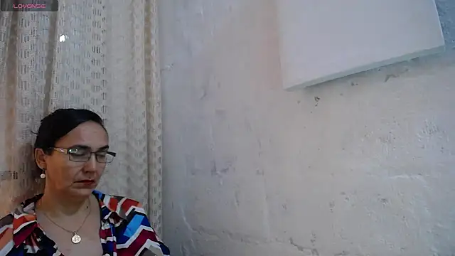 gabbyparker  online show from September 11, 2025, 12:49 pm