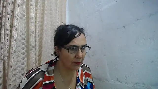 gabbyparker  online show from March 9, 2026, 9:24 am