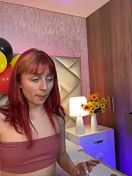 Snapshot of dafnne_hall chatting on September 27, 2025, 4:12 pm dafnne hall online show from September 27, 2025, 4:12 pm