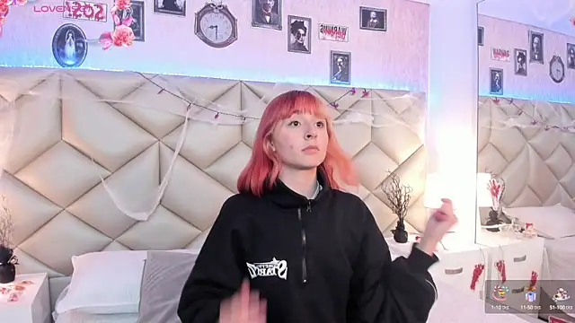 Snapshot of dafnne_hall chatting on October 21, 2025, 4:24 am dafnne hall online show from October 21, 2025, 4:24 am