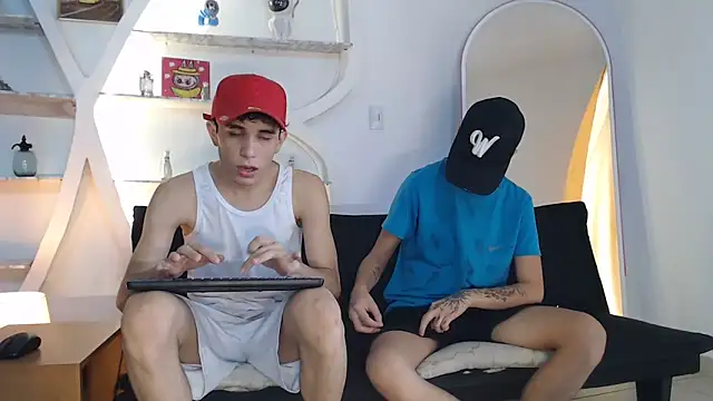 THREE GUYS HOT online show from October 12, 2025, 7:46 pm