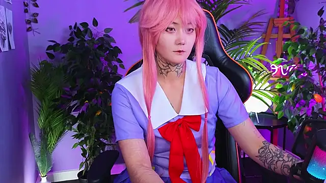 Snapshot of GothXRaven chatting on November 28, 2025, 4:09 pm GothXRaven online show from November 28, 2025, 4:09 pm