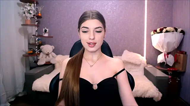 Dianaa Lee0 online show from February 16, 2026, 3:52 pm