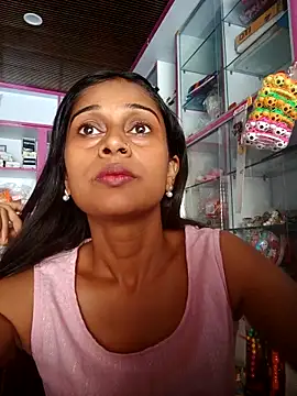 Snapshot of hotshreya69 chatting on September 28, 2025, 6:41 am hotshreya69 online show from September 28, 2025, 6:41 am