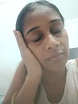 Snapshot of hotshreya69 chatting on September 28, 2025, 8:14 pm hotshreya69 online show from September 28, 2025, 8:14 pm