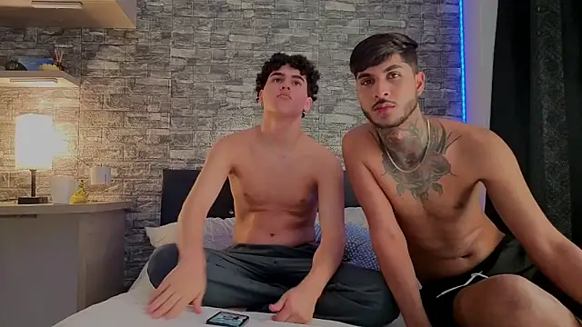 Snapshot of Theimperialboys_ chatting on April 25, 2026, 7:00 pm Theimperialboys online show from April 25, 2026, 7:00 pm