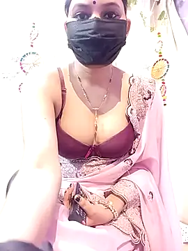 Snapshot of Jaanu-88 chatting on November 24, 2025, 6:18 pm Jaanu-88 online show from November 24, 2025, 6:18 pm