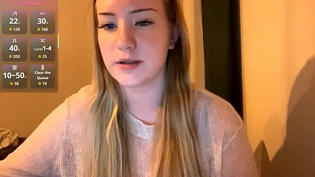 PandaFluff online show from October 23, 2025, 3:44 pm