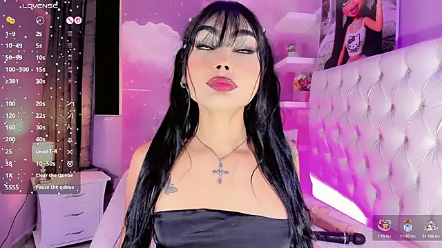 Snapshot of LanaOrtiiz chatting on October 27, 2025, 5:11 am LanaOrtiiz online show from October 27, 2025, 5:11 am