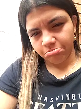 Snapshot of Velvet_24 chatting on September 21, 2025, 6:20 pm Velvet 24 online show from September 21, 2025, 6:20 pm