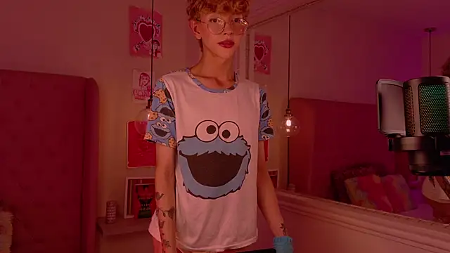 Snapshot of imDamiano chatting on November 8, 2025, 11:58 pm imDamiano online show from November 8, 2025, 11:58 pm